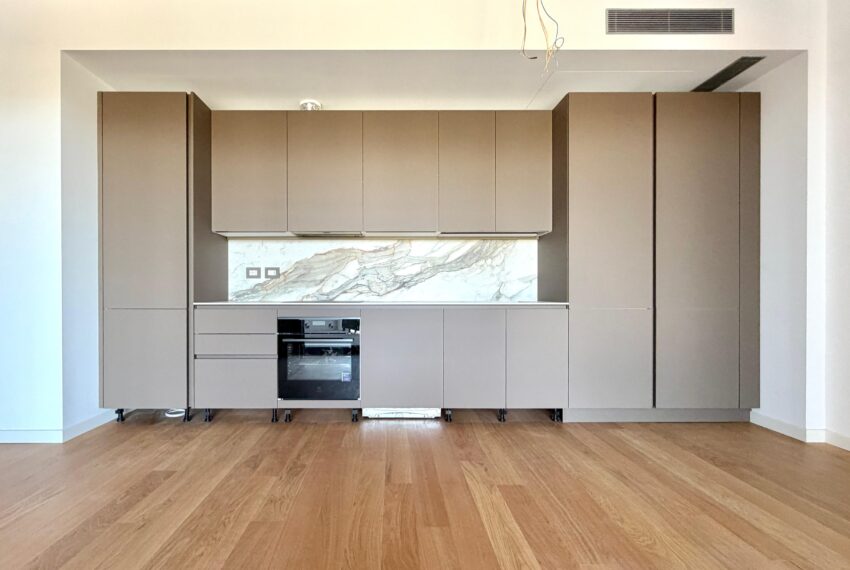 CUCINA BILOCALE SCALA A ANGOLARE (1)