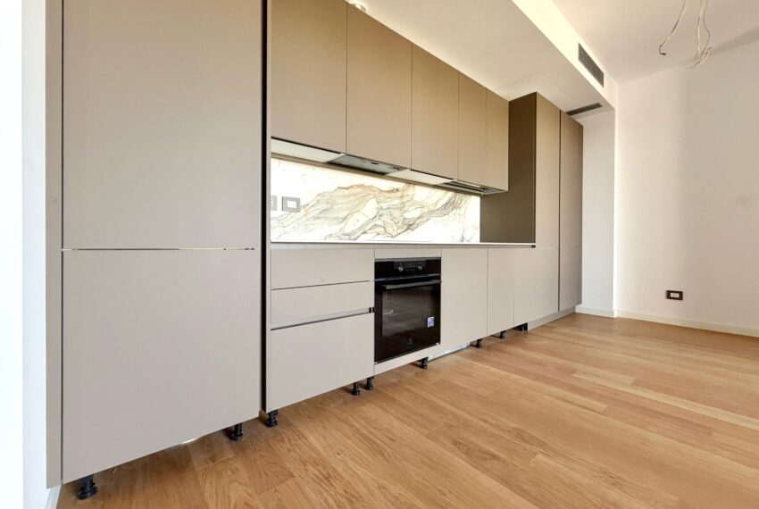 CUCINA BILOCALE SCALA A ANGOLARE (2)