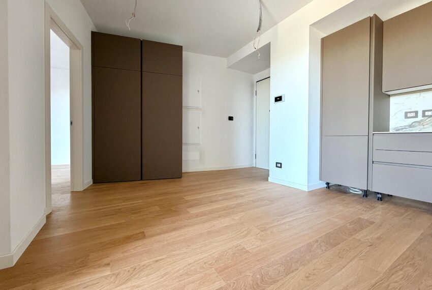 CUCINA BILOCALE SCALA A ANGOLARE (3)