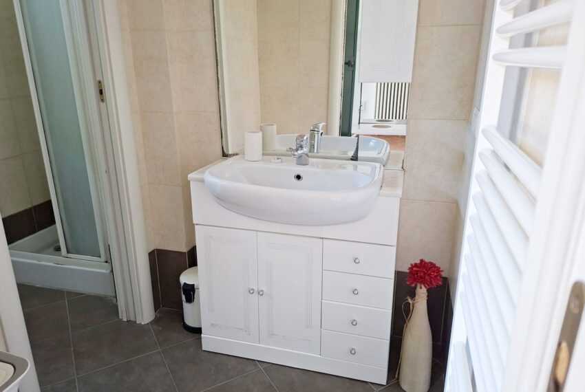 WhatsApp Image 2026-03-31 at 17.24.20 (1)