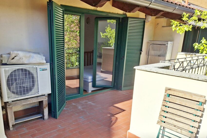 WhatsApp Image 2026-03-31 at 17.24.23