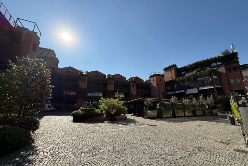 WhatsApp Image 2026-04-08 at 18.52.55 (1)