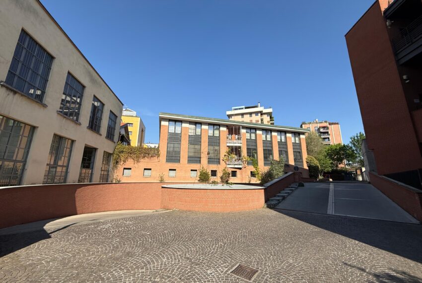 WhatsApp Image 2026-04-08 at 18.52.55