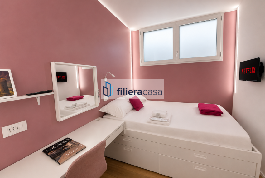 camera rosa 3